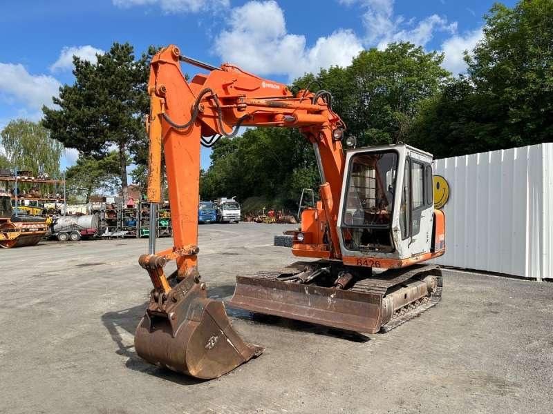 1990 Hitachi EX60 crawler excavator, side view 1990 Hitachi EX60 crawler excavator, side view