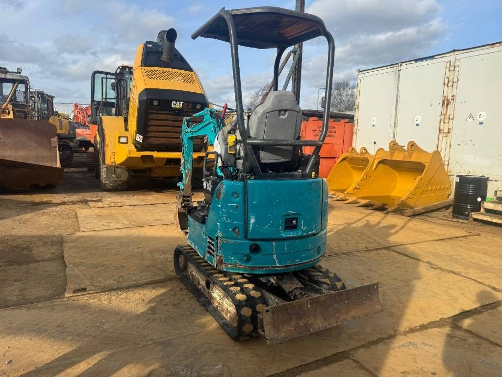 2017 Hitachi ZX17U mini excavator, rear view 2017 Hitachi ZX17U mini excavator, rear view