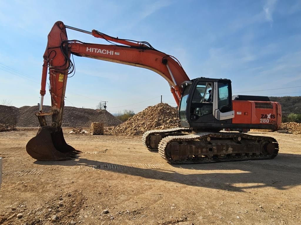 2008 Hitachi Zaxis 280 LCN crawler excavator side view 2008 Hitachi Zaxis 280 LCN crawler excavator side view