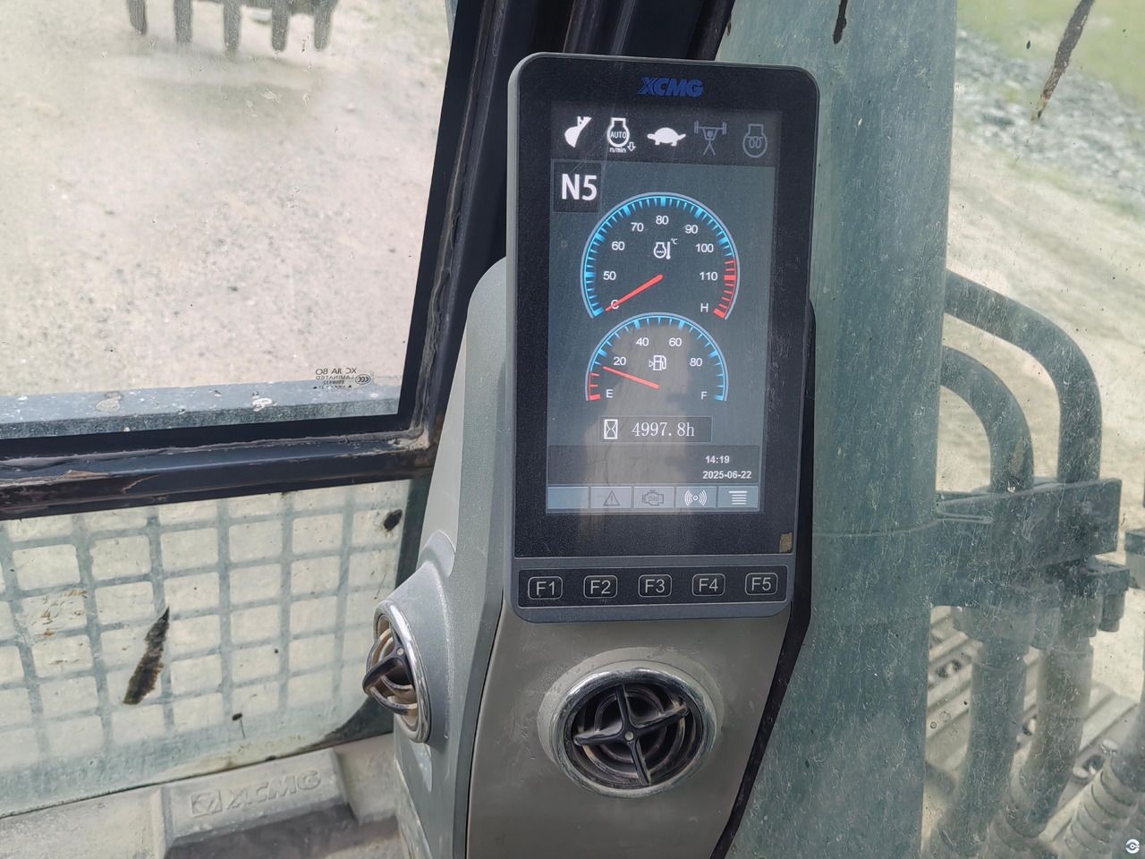 2021 XCMG XE335DK crawler excavator interior monitor view