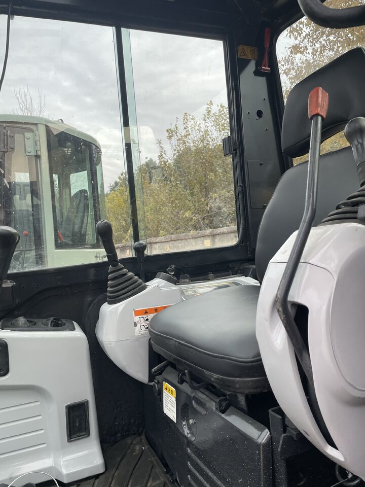 2024 Kubota KX163 mini excavator interior view 2024 Kubota KX163 mini excavator interior view