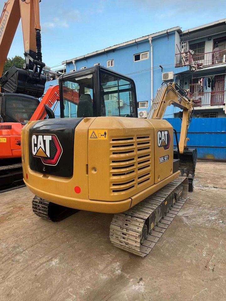 2018 Caterpillar 305.5E2 crawler excavator, rear three-quarter view 2018 Caterpillar 305.5E2 crawler excavator, rear three-quarter view