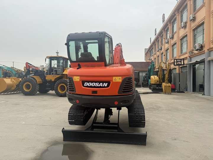2018 Doosan DX60 crawler excavator, rear view