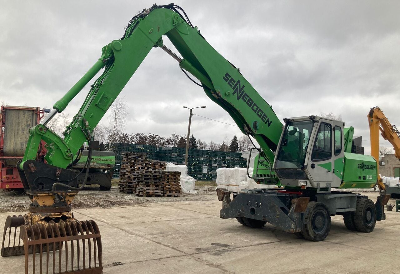 2011 Sennebogen 818M material handler, side view