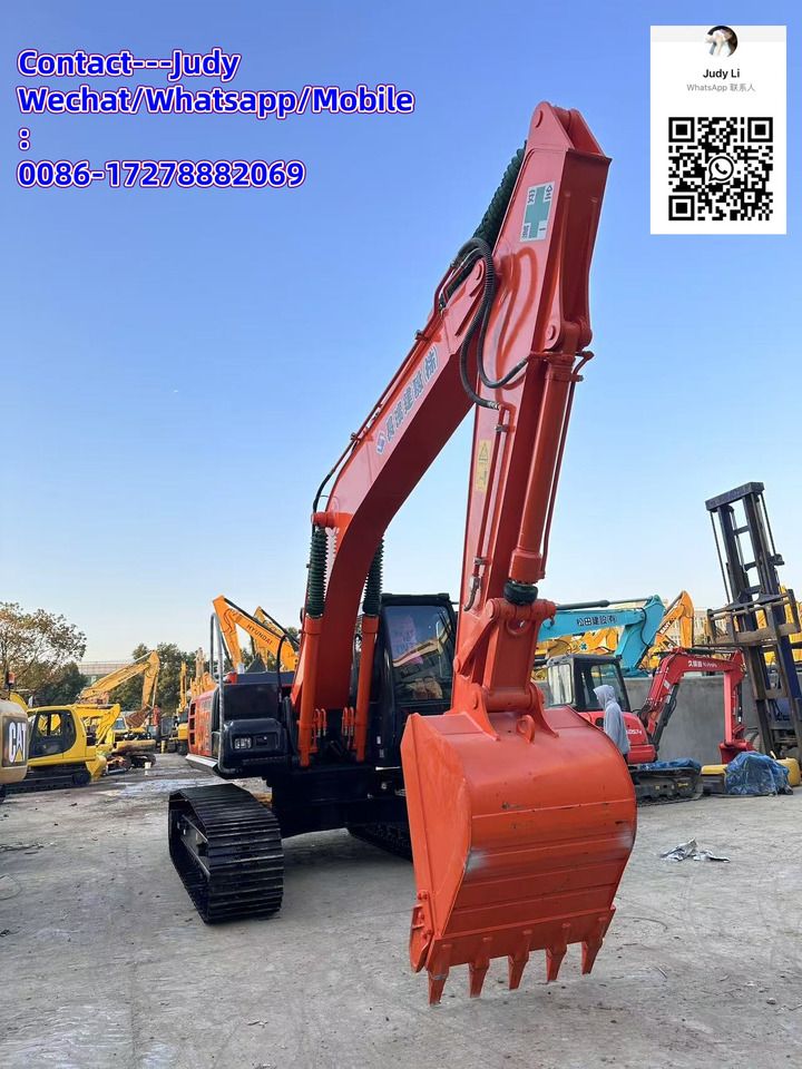 2022 Hitachi ZX210 crawler excavator front view 2022 Hitachi ZX210 crawler excavator front view