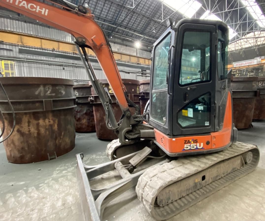 2021 Hitachi Zaxis 55U mini excavator, front three-quarter view 2021 Hitachi Zaxis 55U mini excavator, front three-quarter view