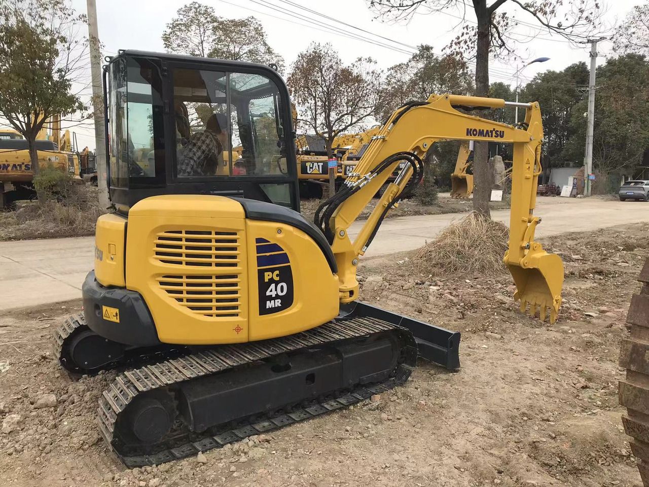 2024 Komatsu PC40MR mini excavator, side view 2024 Komatsu PC40MR mini excavator, side view