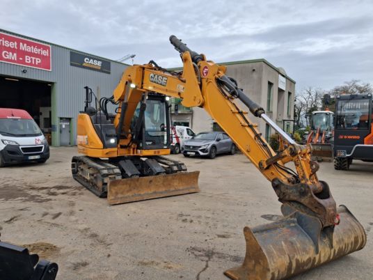 2016 CASE CX145DSR crawler excavator, front three-quarter view 2016 CASE CX145DSR crawler excavator, front three-quarter view