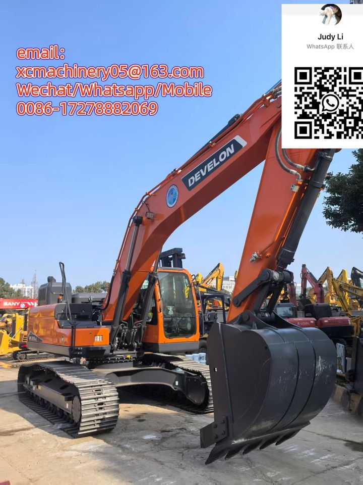 2026 Doosan DX225LC crawler excavator, side view