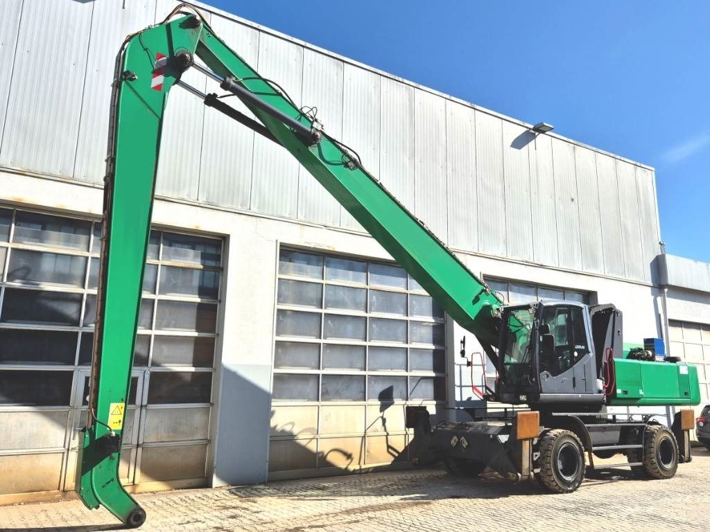 2019 Atlas 350MH material handler side view 2019 Atlas 350MH material handler side view