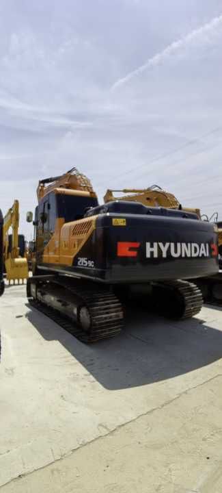 2022 Hyundai 215-9C crawler excavator, rear three-quarter view 2022 Hyundai 215-9C crawler excavator, rear three-quarter view