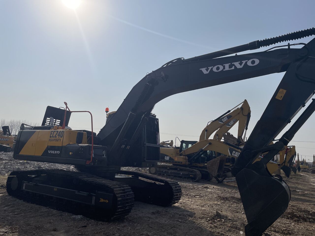 2026 Volvo EC240 crawler excavator, side profile view 2026 Volvo EC240 crawler excavator, side profile view