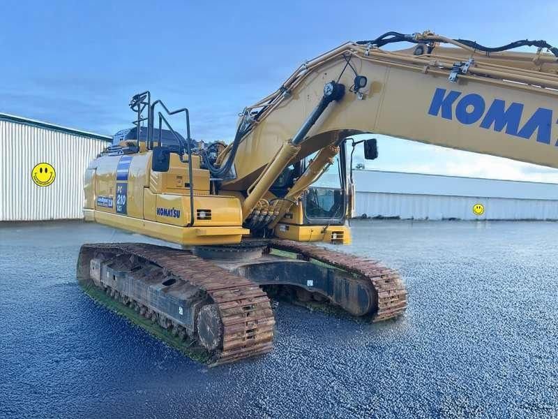 2022 Komatsu PC210LCI-11E0 crawler excavator, side view