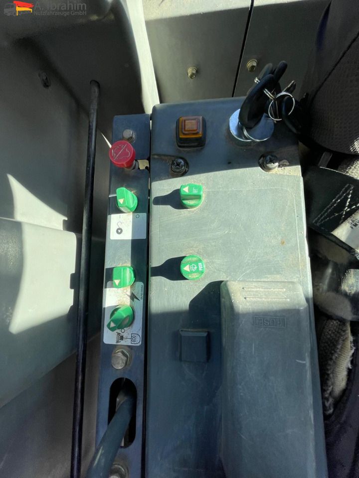 2006 Takeuchi TB1140 crawler excavator cab interior controls 2006 Takeuchi TB1140 crawler excavator cab interior controls