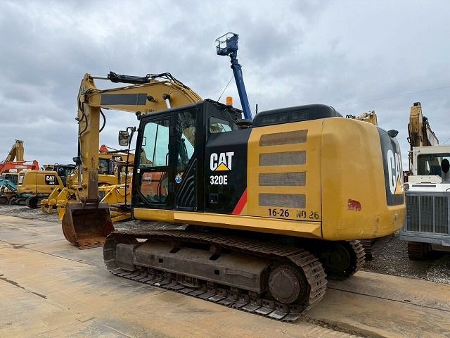 2016 Caterpillar 320E crawler excavator, rear three-quarter view