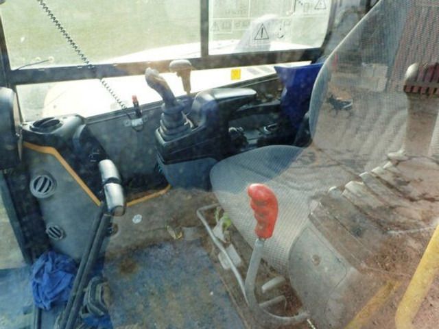2014 Volvo ECR88D mini excavator interior view 2014 Volvo ECR88D mini excavator interior view