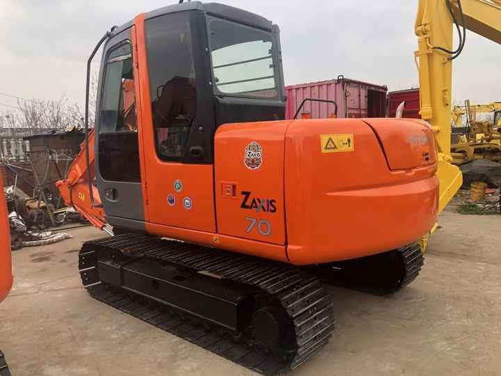 Hitachi Zaxis 70 crawler excavator, rear three-quarter view