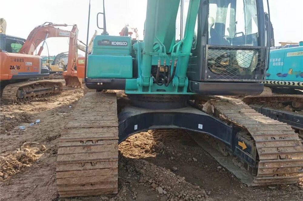 2020 Kobelco SK200 LC crawler excavator, rear view 2020 Kobelco SK200 LC crawler excavator, rear view