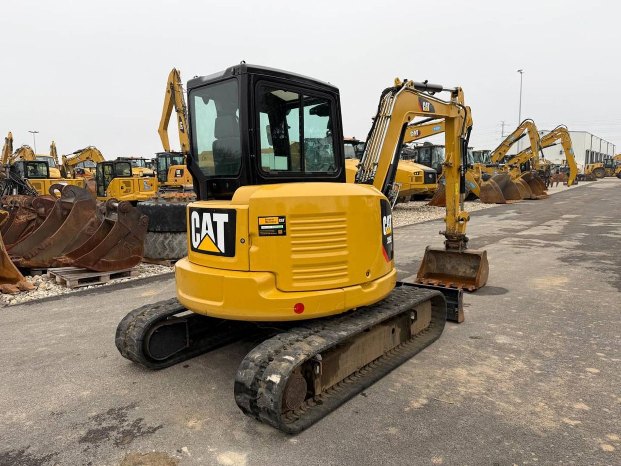 2016 Caterpillar 305E2 crawler excavator, rear three-quarter view