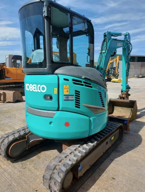 2016 Kobelco SK28SR-6 mini excavator, rear three-quarter view