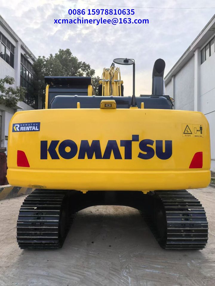 2024 Komatsu PC200 crawler excavator rear view 2024 Komatsu PC200 crawler excavator rear view