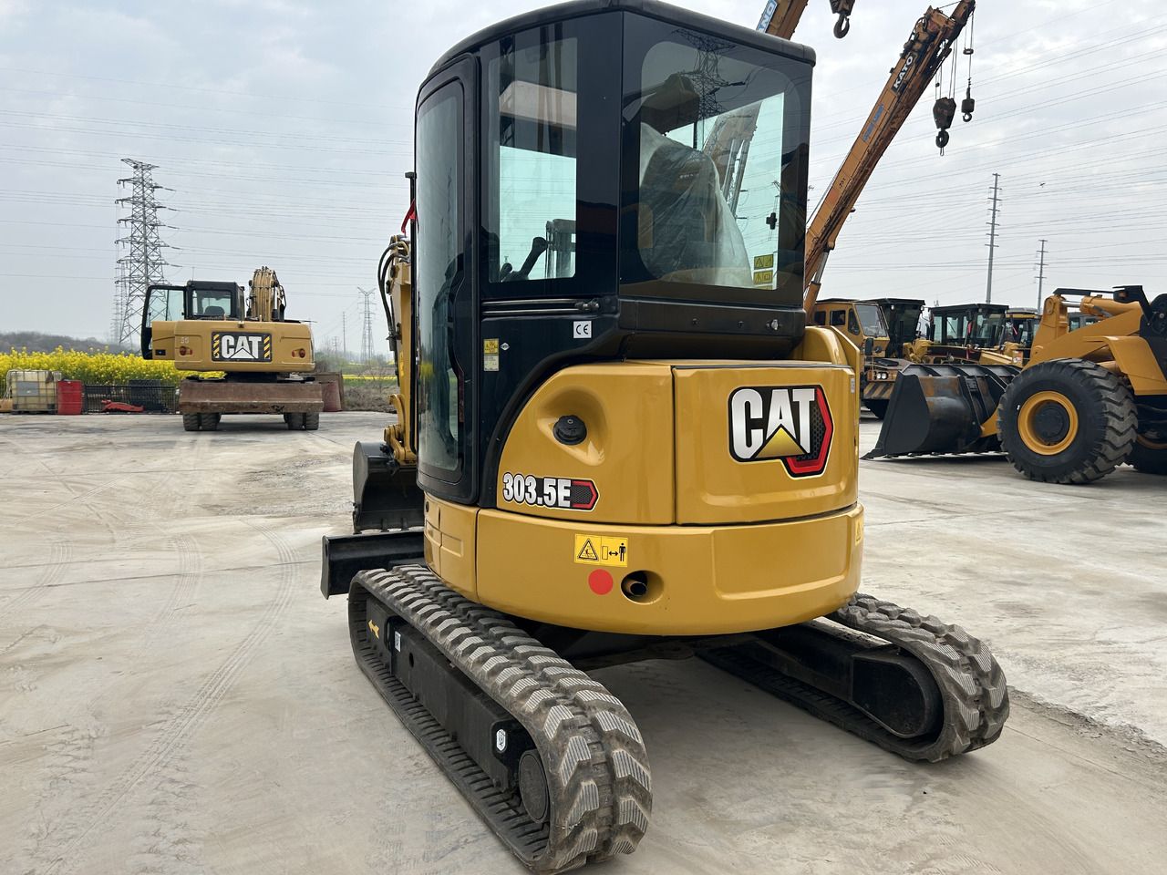 2019 Caterpillar 303.5ECR mini excavator rear view 2019 Caterpillar 303.5ECR mini excavator rear view