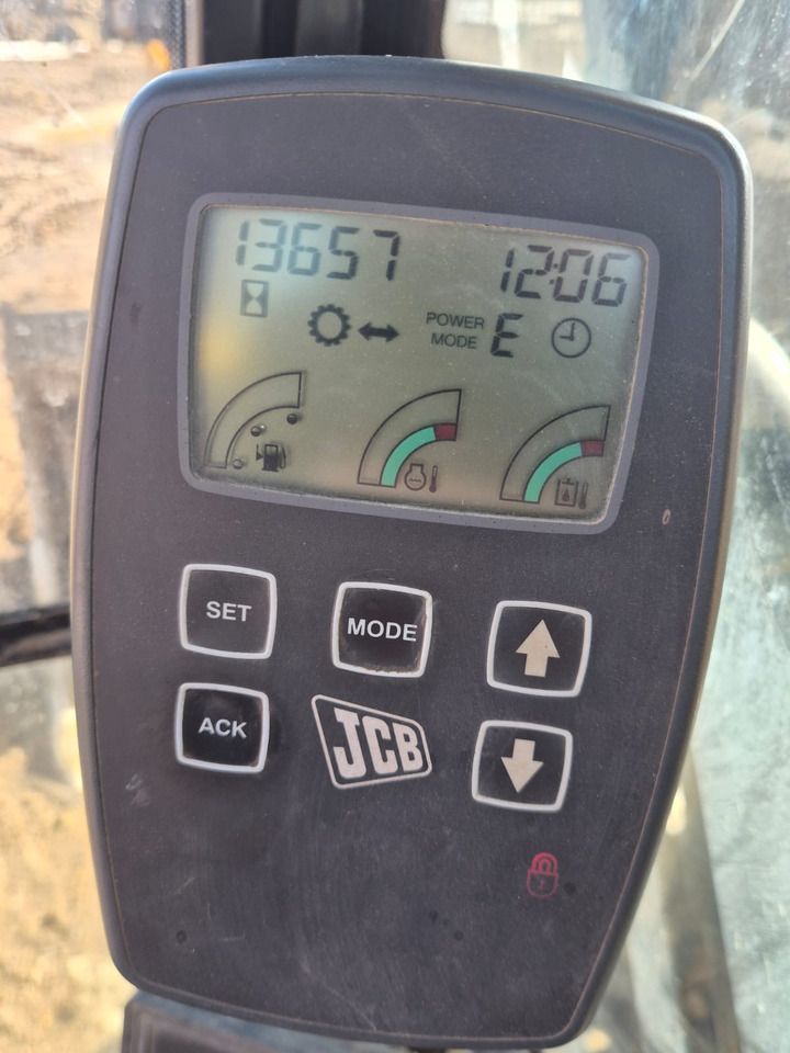 2014 JCB JS290LC crawler excavator digital instrument cluster 2014 JCB JS290LC crawler excavator digital instrument cluster