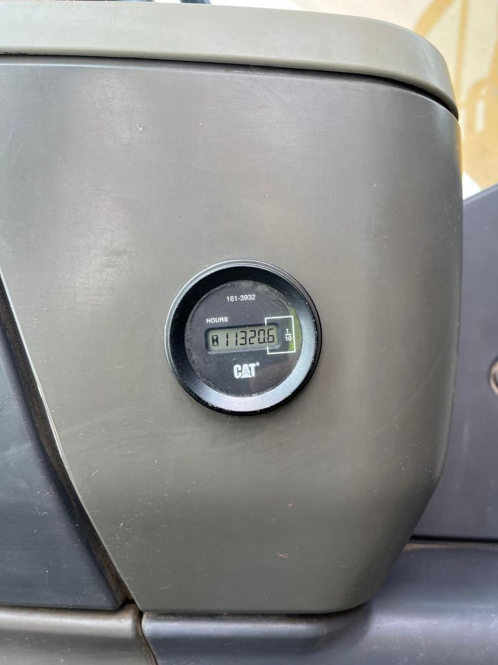 Contaore escavatore cingolato Caterpillar 320D del 2010 Contaore escavatore cingolato Caterpillar 320D del 2010
