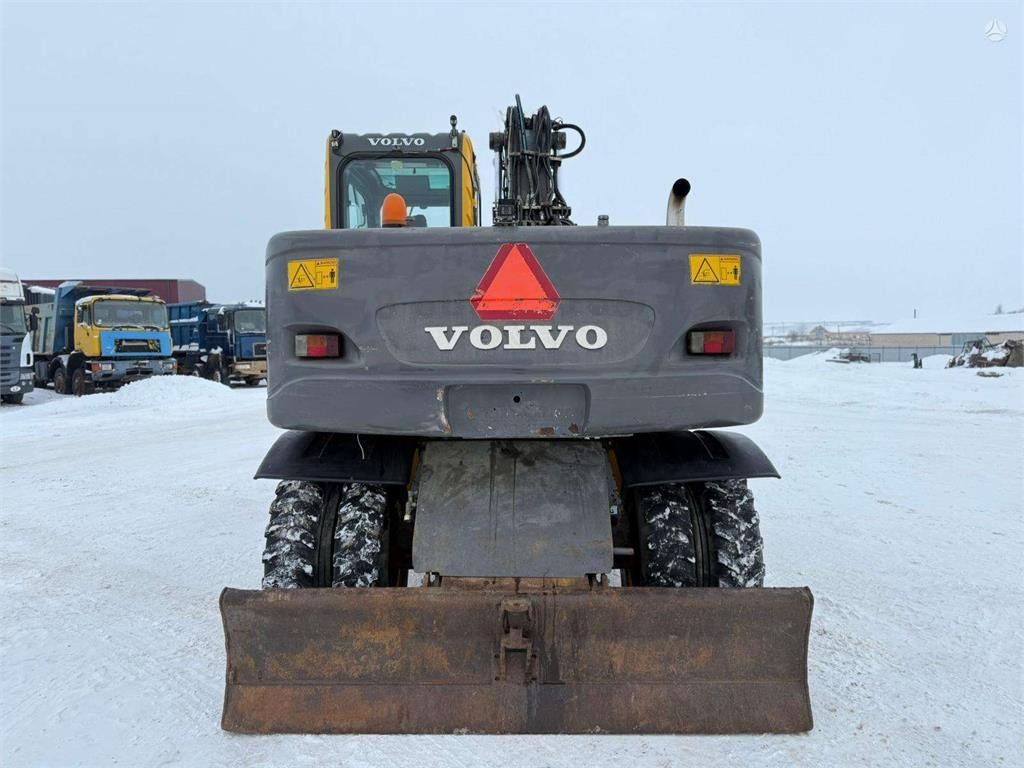 2004 Volvo EW140B wheel excavator, rear view