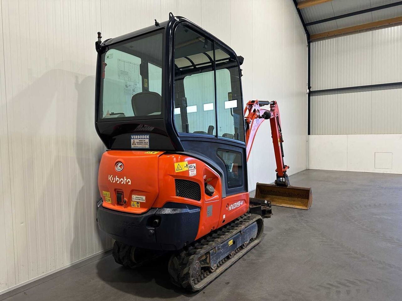 Kubota KX019-4 mini excavator, rear three-quarter view Kubota KX019-4 mini excavator, rear three-quarter view