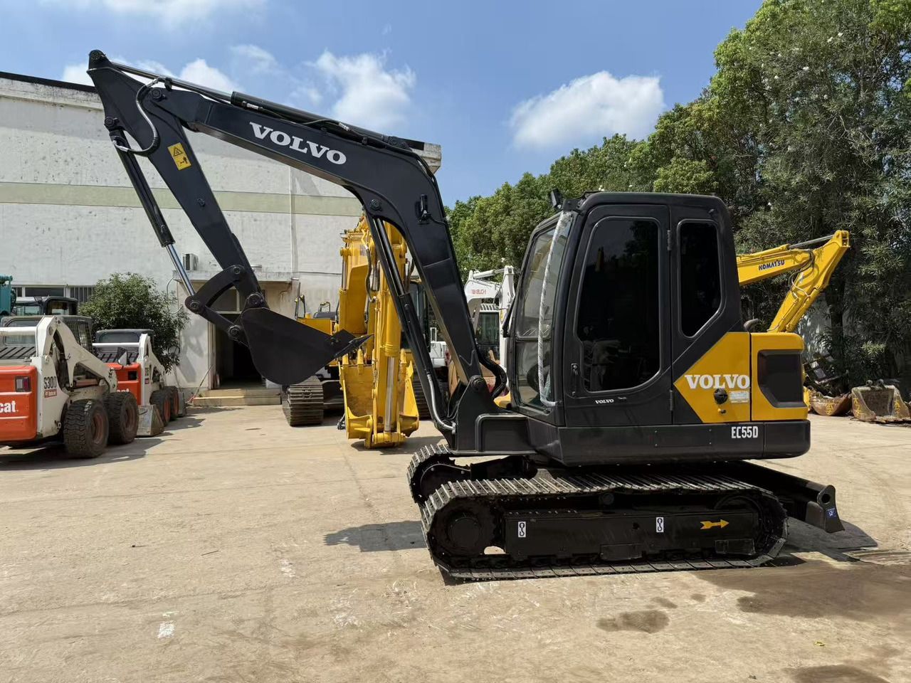 2022 Volvo EC55D mini excavator, side profile view 2022 Volvo EC55D mini excavator, side profile view