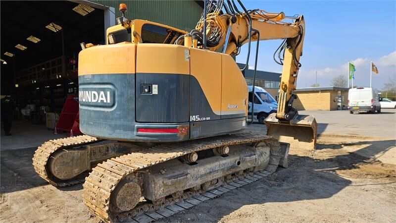 2016 Hyundai R145LCR-9A crawler excavator rear three-quarter view