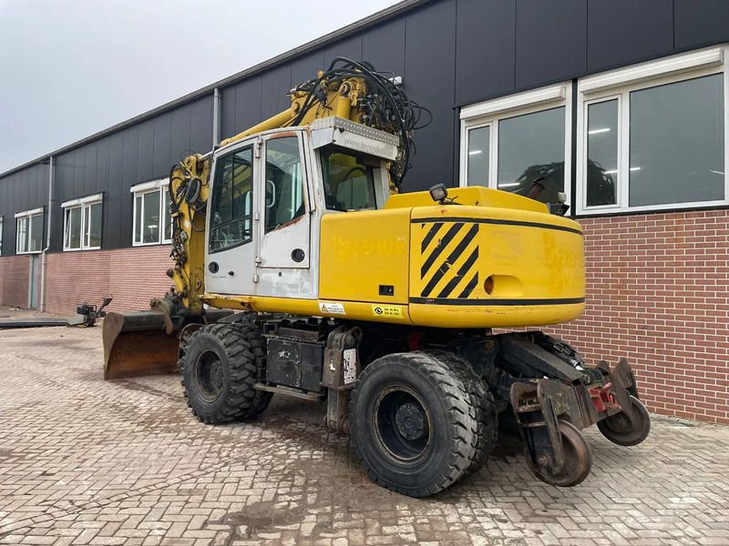2005 Atlas 1604K wheel excavator, rear three-quarter view 2005 Atlas 1604K wheel excavator, rear three-quarter view