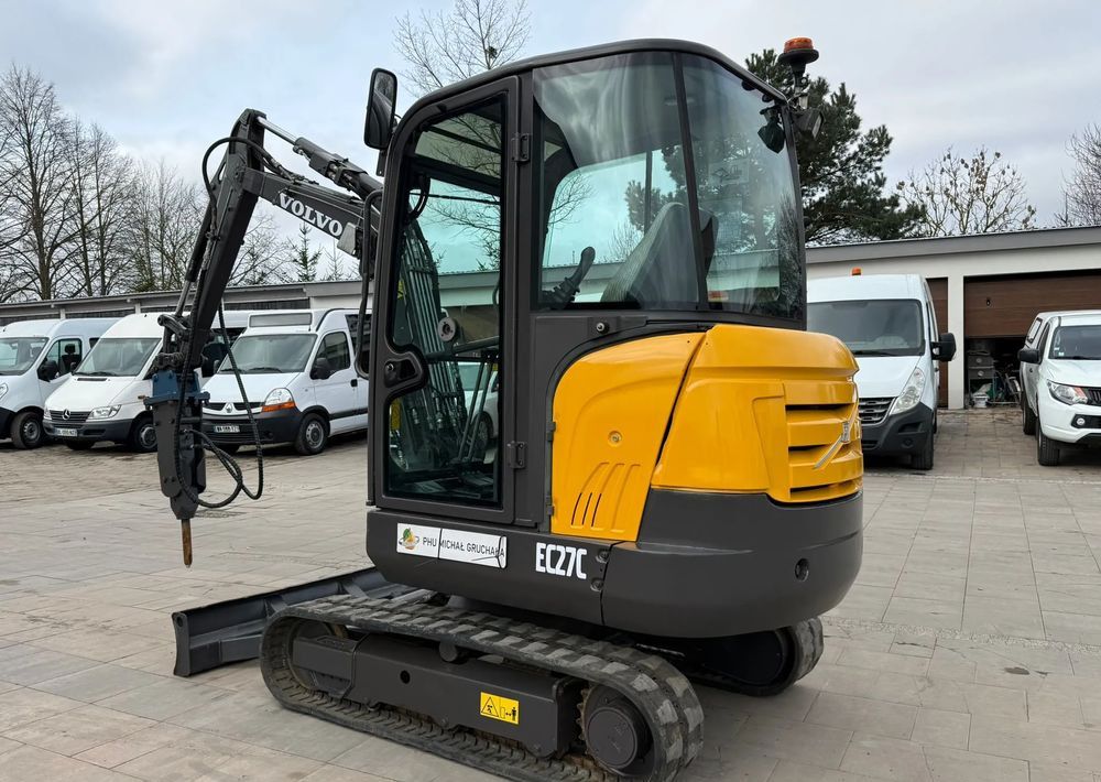 2013 Volvo EC27C crawler excavator, side view 2013 Volvo EC27C crawler excavator, side view