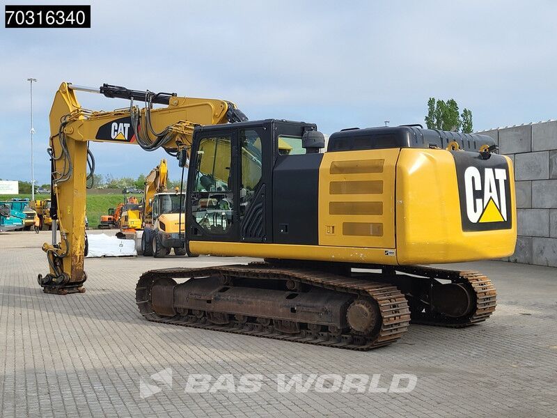 2016 Caterpillar 326FLN crawler excavator, rear three-quarter view 2016 Caterpillar 326FLN crawler excavator, rear three-quarter view