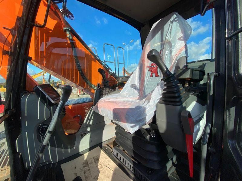 2017 Doosan DX225LC crawler excavator interior view 2017 Doosan DX225LC crawler excavator interior view