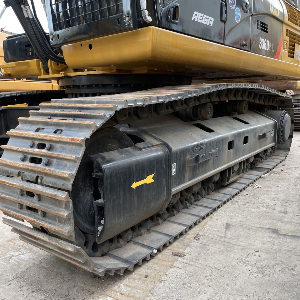 2023 Caterpillar 336D2 crawler excavator undercarriage view 2023 Caterpillar 336D2 crawler excavator undercarriage view