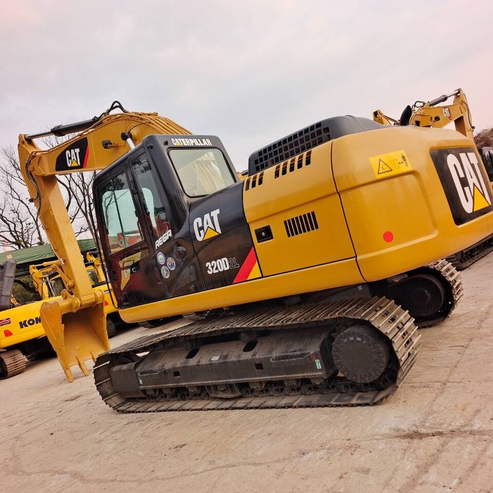 2024 Caterpillar 320D2L Raupenbagger, hintere Dreiviertelansicht 2024 Caterpillar 320D2L Raupenbagger, hintere Dreiviertelansicht