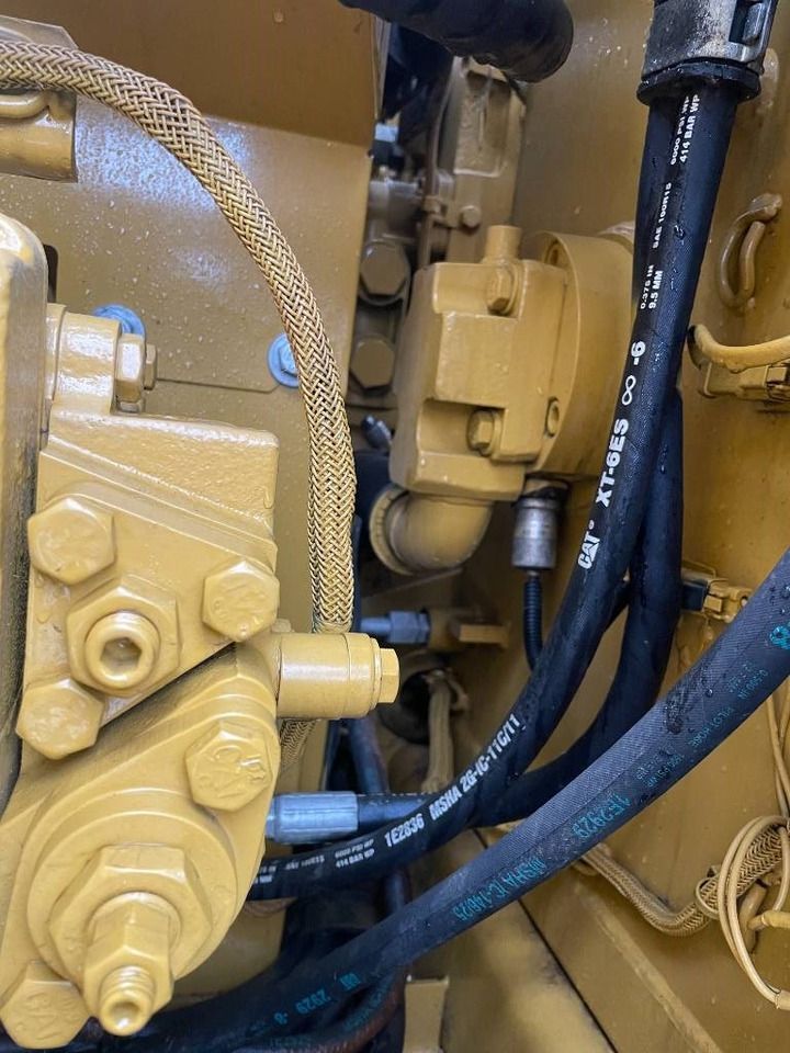 2022 Caterpillar 312D2 crawler excavator hydraulic components detail