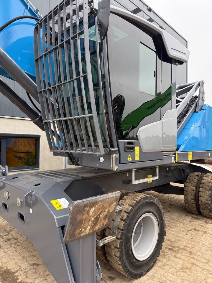 2021 Fuchs MHL350F material handler cab and chassis view 2021 Fuchs MHL350F material handler cab and chassis view