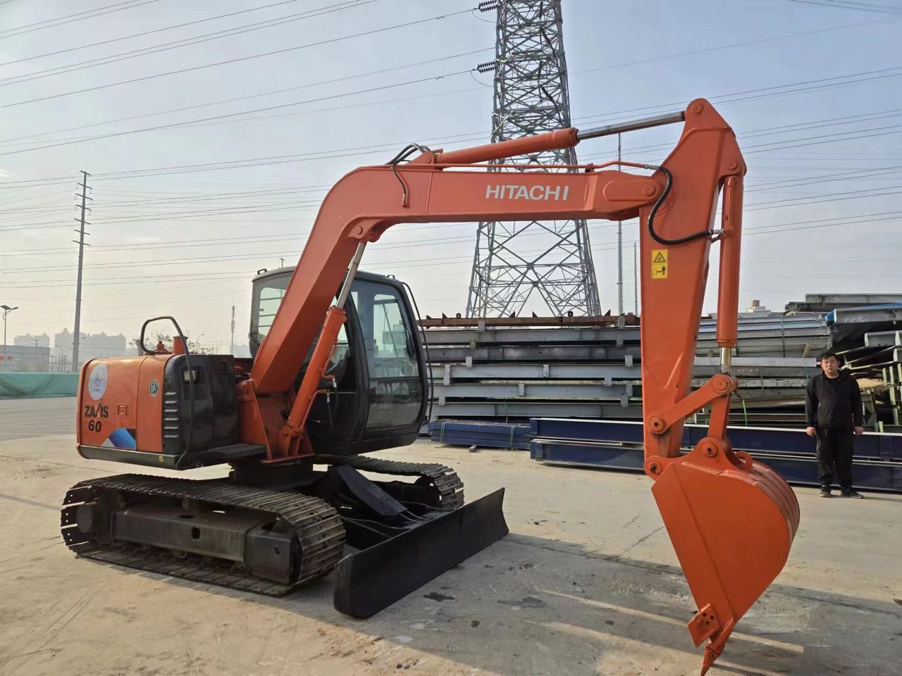 2022 Hitachi Zaxis 60 mini excavator, side profile view 2022 Hitachi Zaxis 60 mini excavator, side profile view