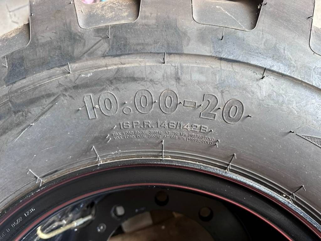 2024 Apollo AWE 713 16PR wheel excavator tire detail