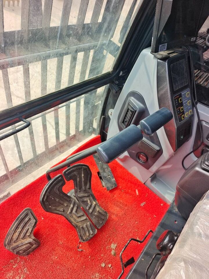 2025 Hyundai R225LC-9T crawler excavator cab interior 2025 Hyundai R225LC-9T crawler excavator cab interior