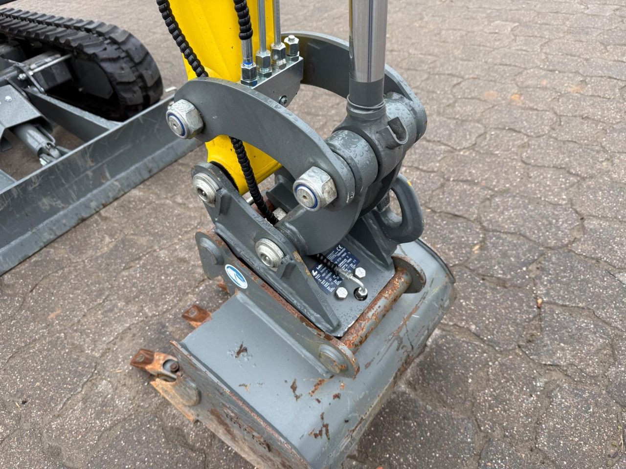 2025 Wacker Neuson ET18 mini excavator quick coupler and bucket detail 2025 Wacker Neuson ET18 mini excavator quick coupler and bucket detail