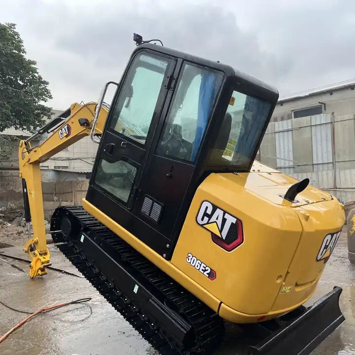 2016 Caterpillar 306E2 crawler excavator, rear three-quarter view 2016 Caterpillar 306E2 crawler excavator, rear three-quarter view