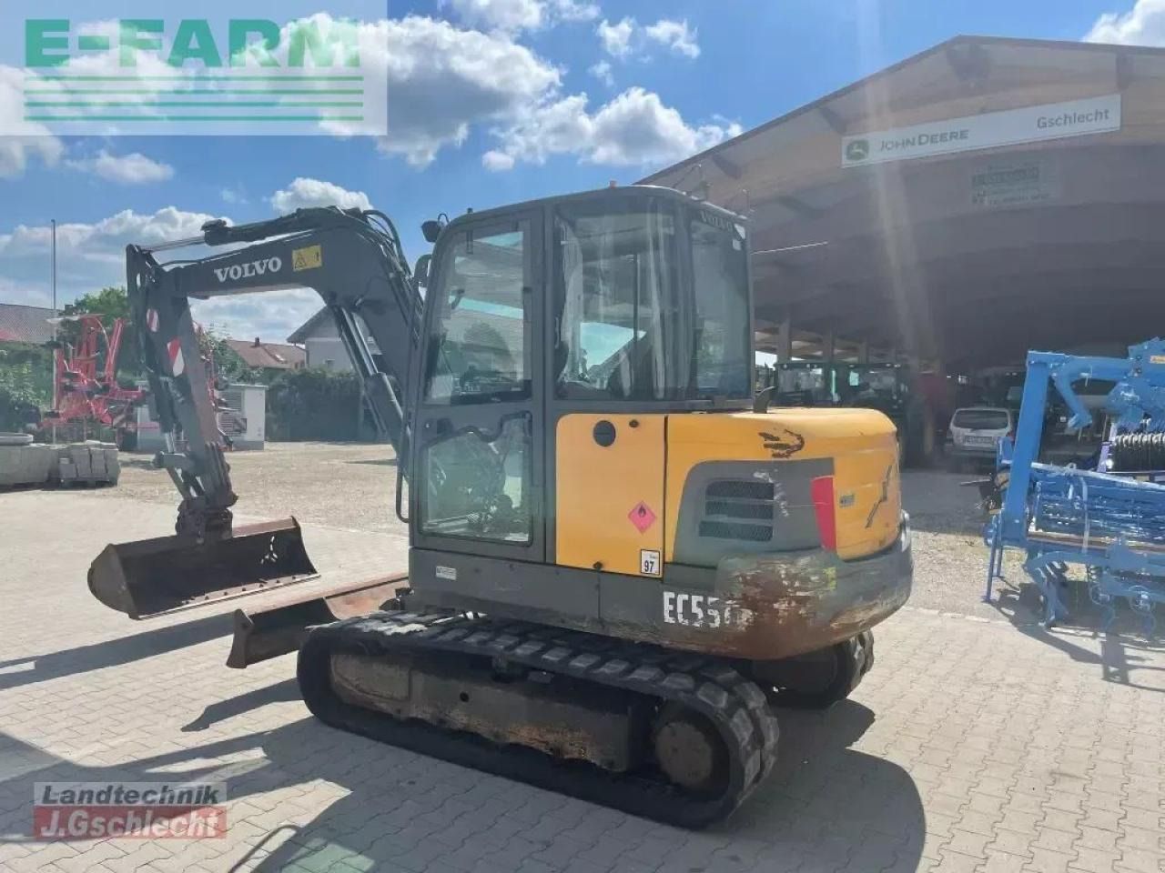 2011 Volvo EC55C mini excavator, side view 2011 Volvo EC55C mini excavator, side view