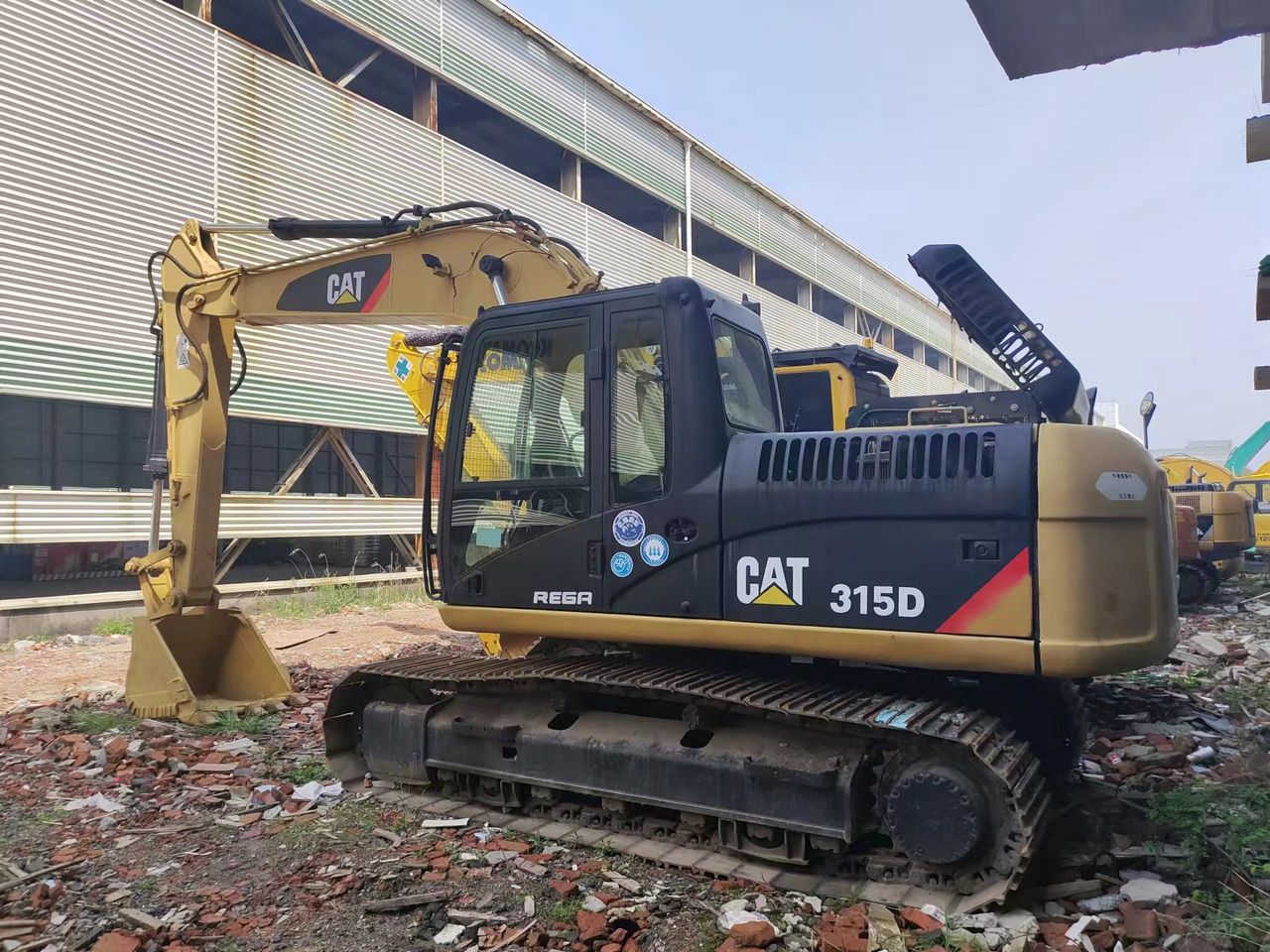 Escavatore cingolato Caterpillar 315D del 2018