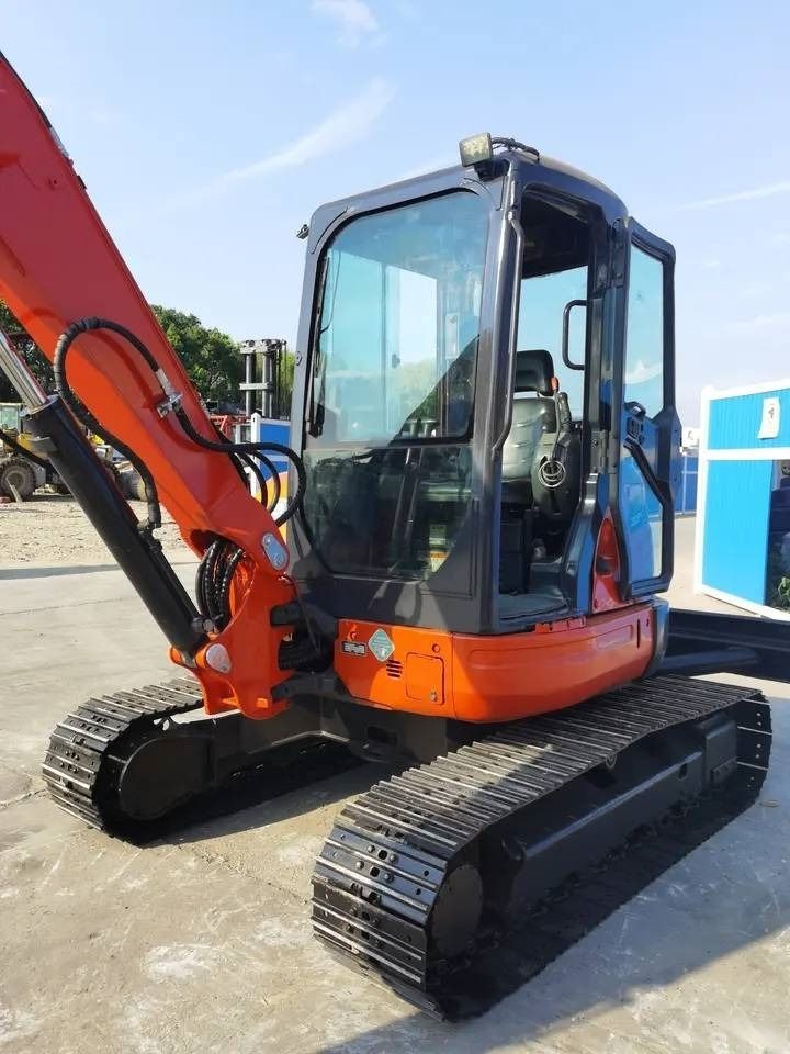 2024 Kubota KX155-5 mini excavator, side view 2024 Kubota KX155-5 mini excavator, side view