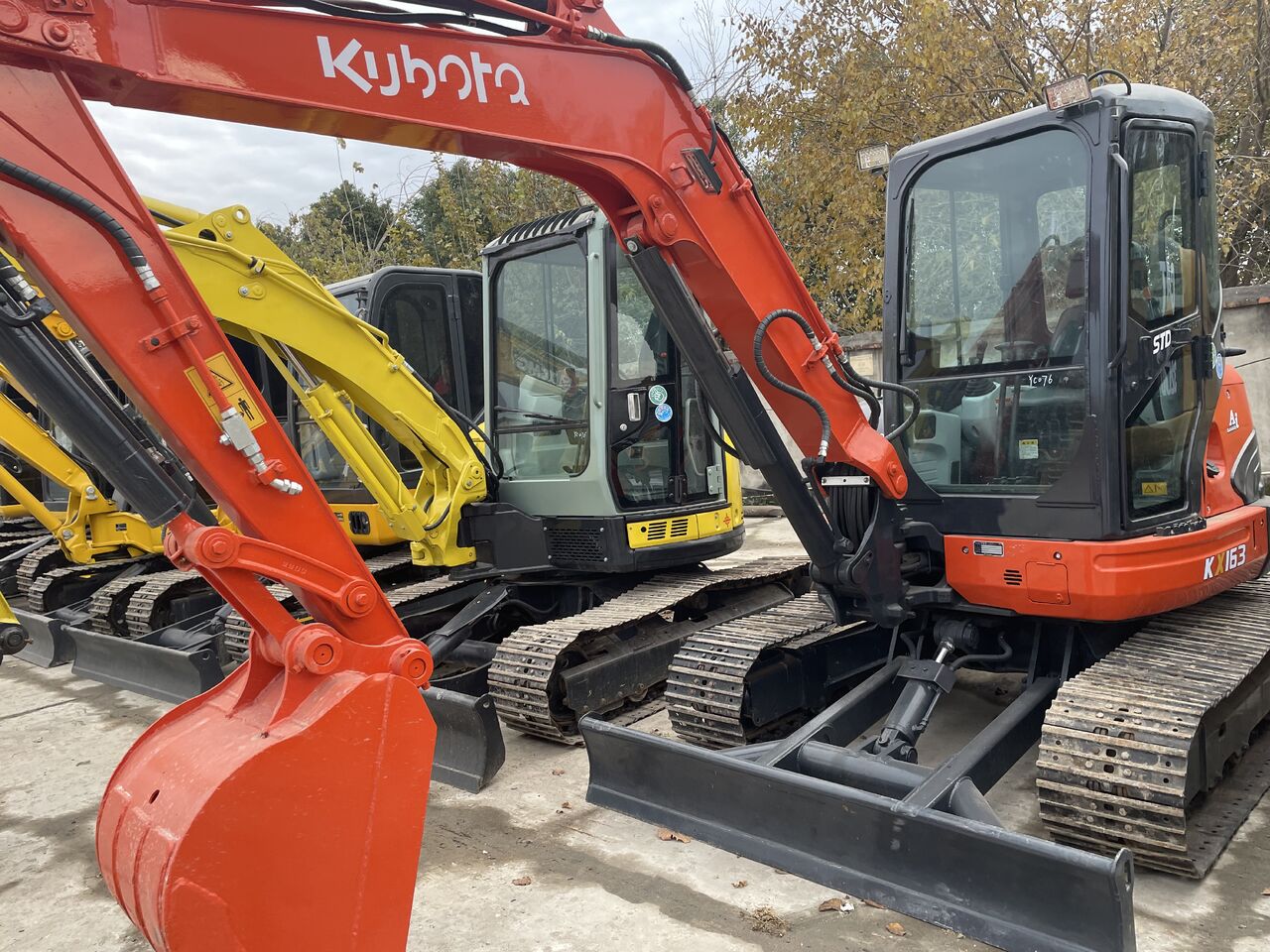 2024 Kubota KX163 mini excavator, front three-quarter view 2024 Kubota KX163 mini excavator, front three-quarter view