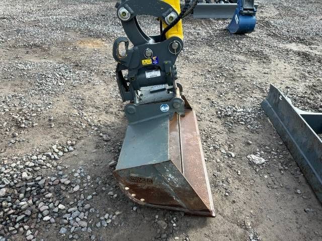 2024 Wacker Neuson ET18 mini excavator attachment view 2024 Wacker Neuson ET18 mini excavator attachment view
